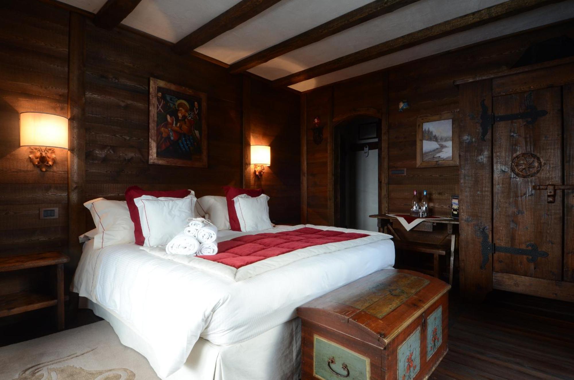 Oulx Hotel Chalet Il Capricorno מראה חיצוני תמונה